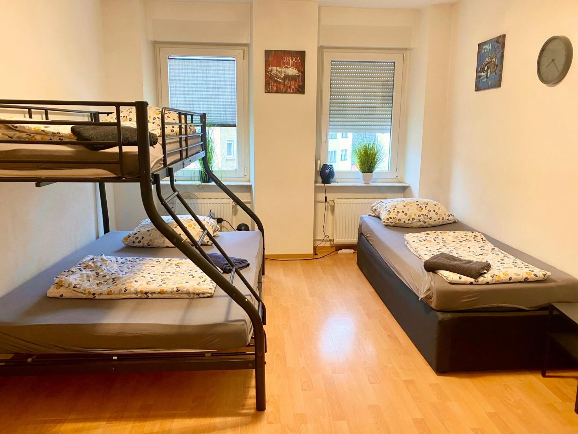 Apartments Lissy I Und II Neunkirchen  Luaran gambar